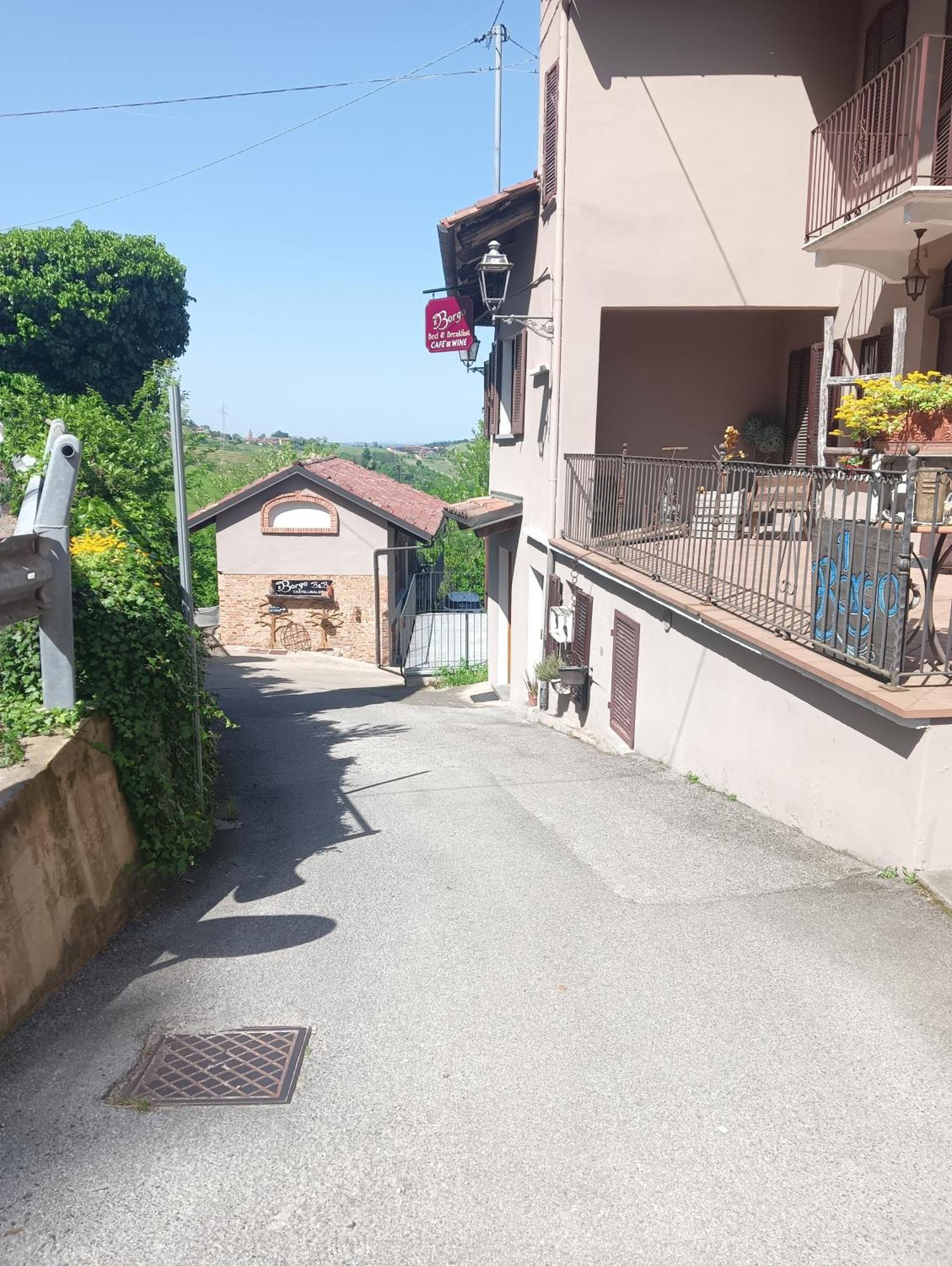 Il Borgo B&B Castellinaldo Buitenkant foto